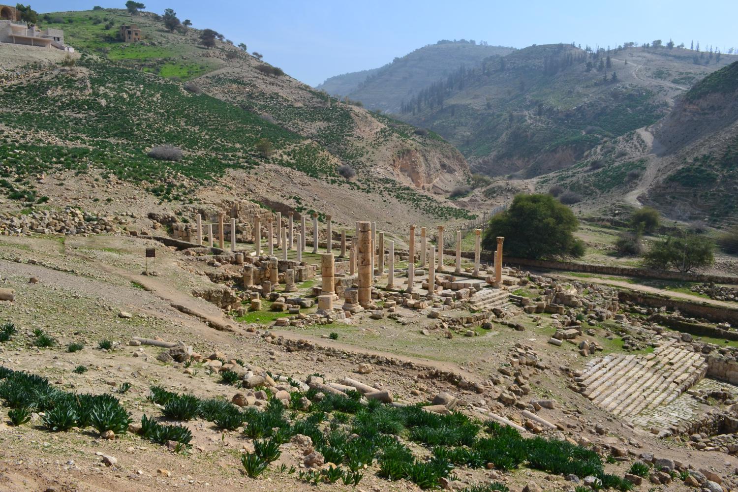 الآثار اليُونانِيَّة الرُّومانِيَّة في بيلا | Picturing Jordan